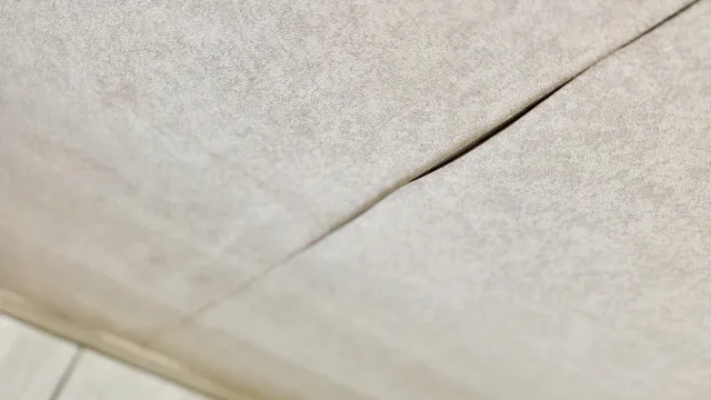 中古一戸建ての屋根まわりや外壁など雨漏りが起きやすい箇所